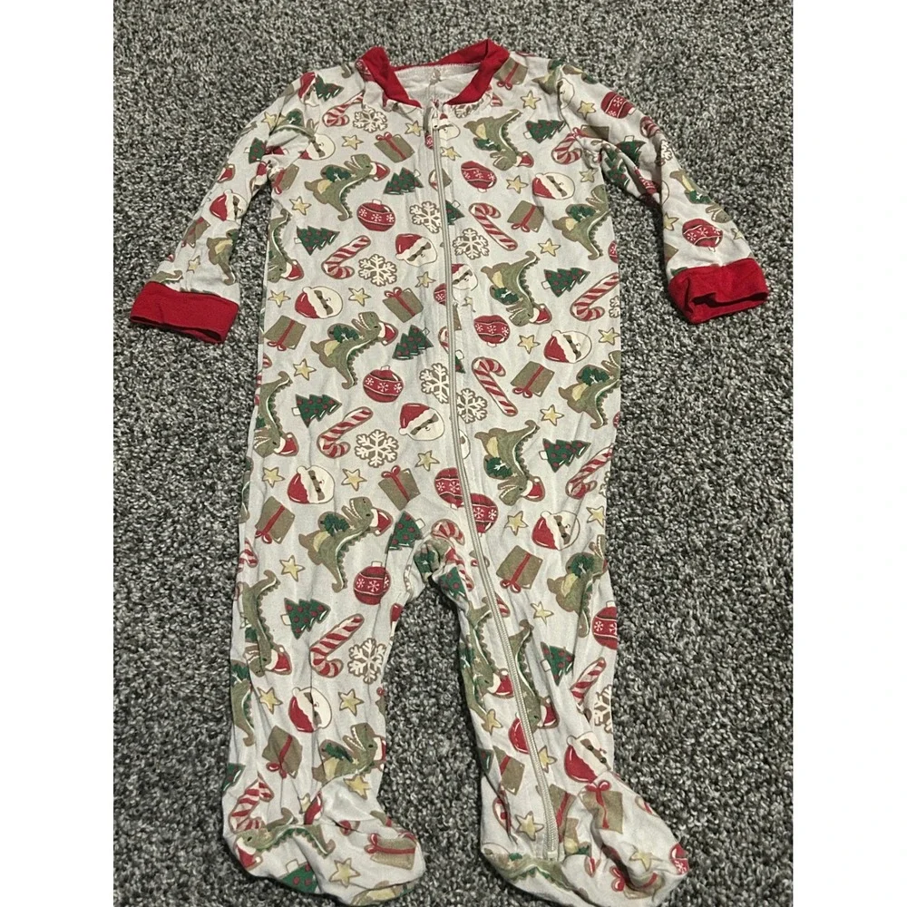 K51 Milkberry Dinosaur Santa bamboo‎ Christmas Footed Pajamas sleeper 6-9M